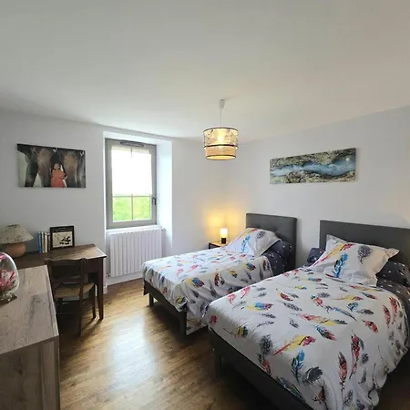 펜션 Maison En Pierres Avec Jardin Et Parking Pres De Sarlat - Fr-1-616-478 *